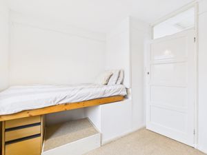 Photo 22- click for photo gallery